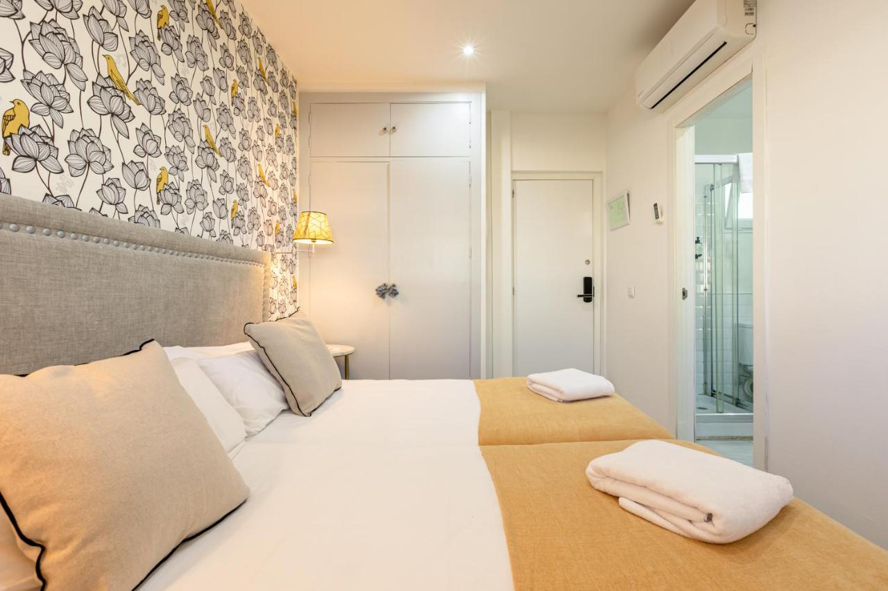 ฆาร์ดิง เด ลา อลาเมดา โอสตัล บูทิก Hotel เซบีญา ภายนอก รูปภาพ